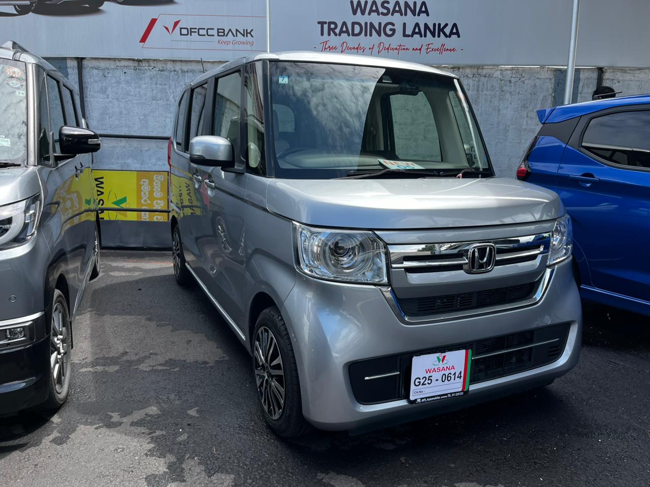 Honda N BOX