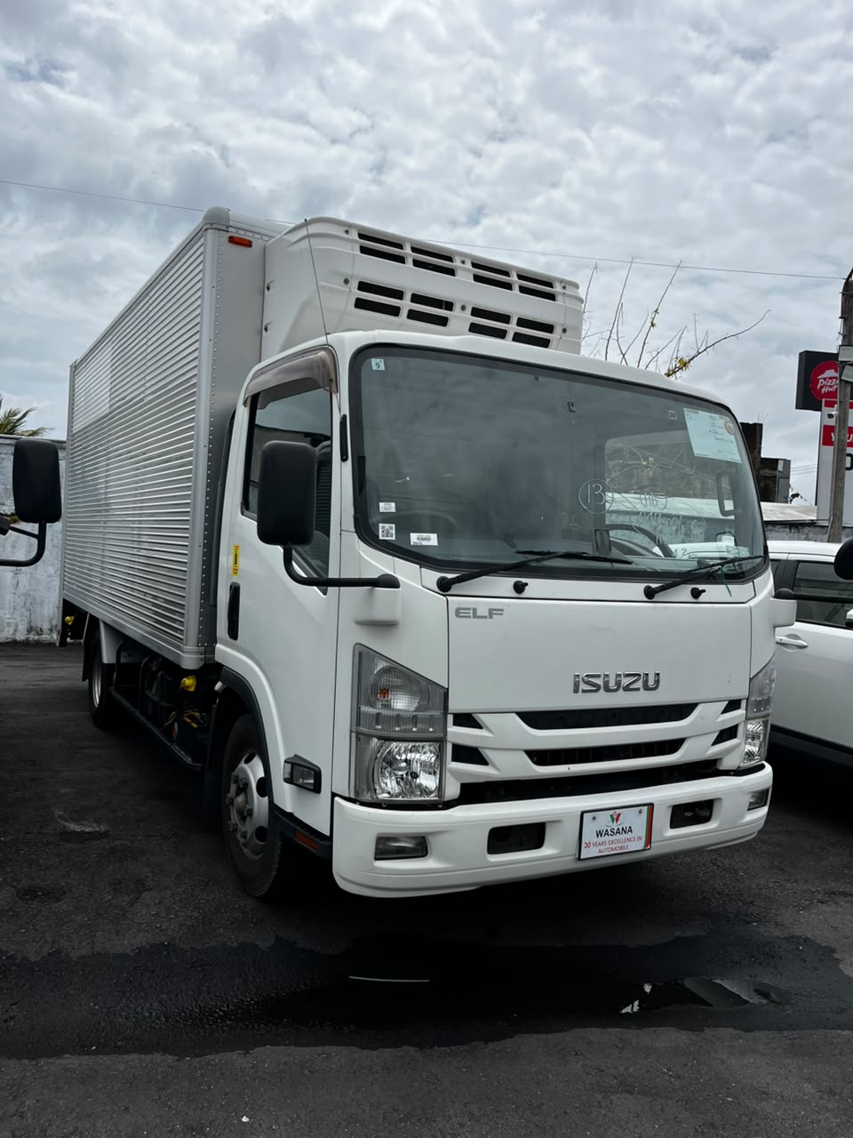 Isuzu ELF