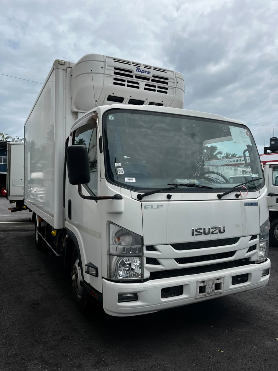 Isuzu ELF